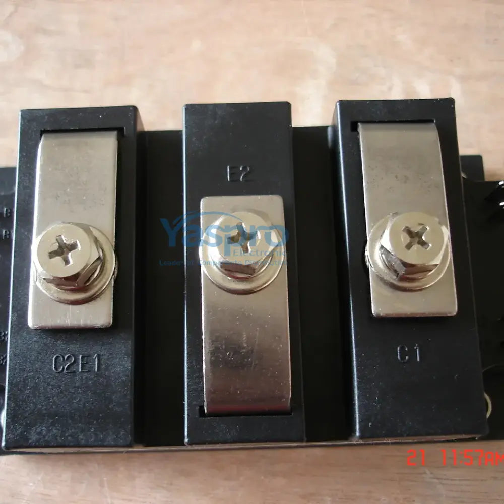 Fuji 2DI100D-100 Darlington Transistor Module 100A/1000V