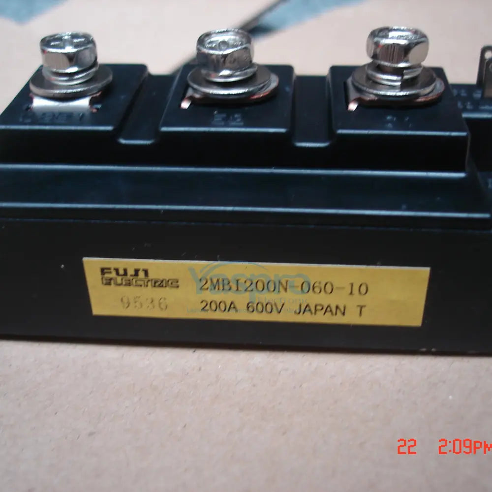2MBI200N-060-10 Fuji IGBT Module