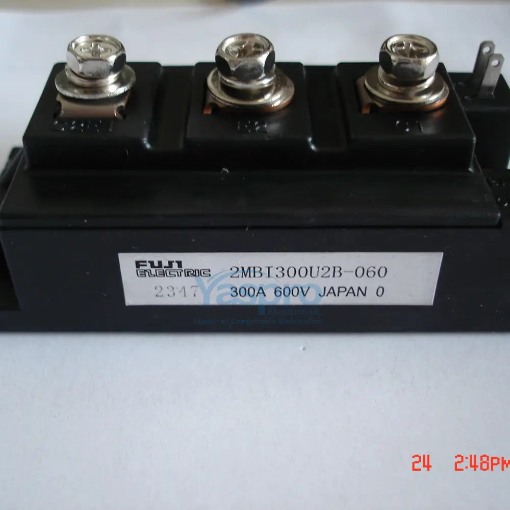 2MBI300U2B-060 Fuji IGBT Module