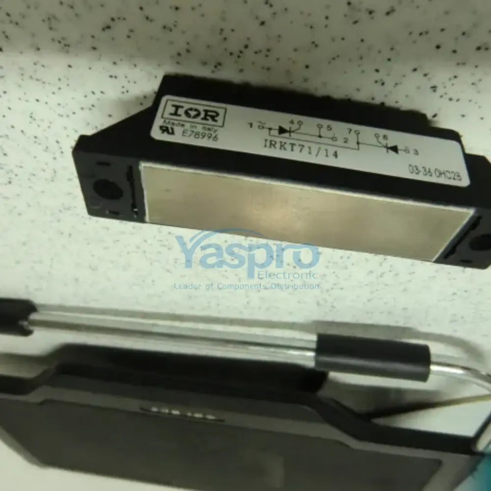 IRKT71-14 IR Thyristor Module 70A 1400V