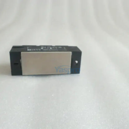 IXYS MCC162-16IO1B Thyristor Module 160A 1600V