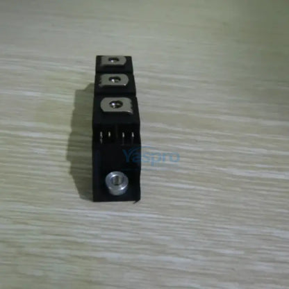 IXYS MCC26-08IO1B Thyristor Module 26A 800V