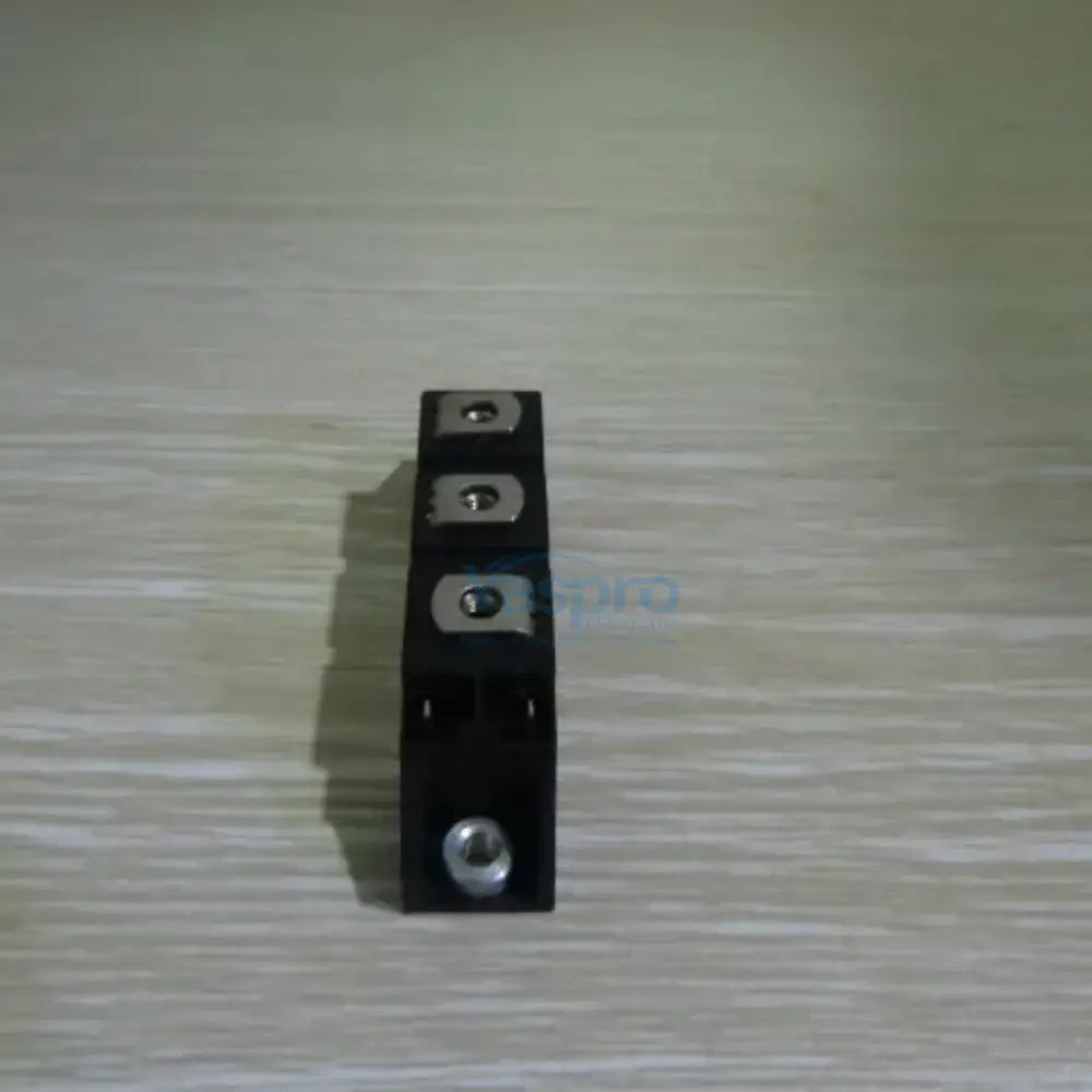 IXYS MCC55-12IO8B Thyristor Module 55A 1200V
