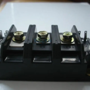 QM150DY-2HK Mitsubishi Darlington module 150A 600V