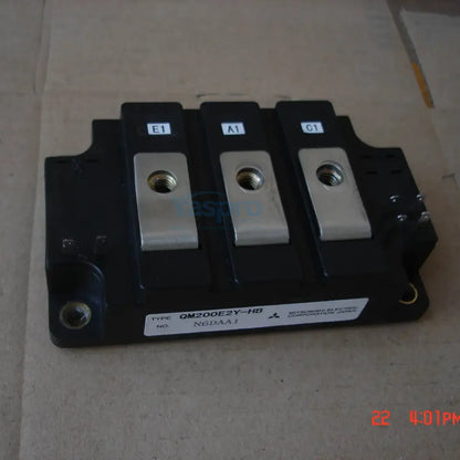 QM200E2Y-HB Mitsubishi Darlington module 200A 1200V